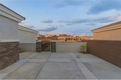 2555 Sonoma Road, Bullhead City, AZ 86442 - Photo 7