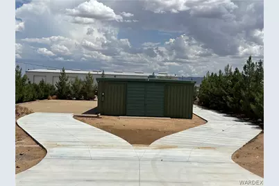 4835 E Finance Way, Kingman, AZ 86401 - Photo 1