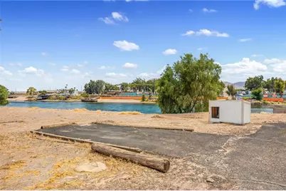 9985 S Dike Road, Mohave Valley, AZ 86440 - Photo 25
