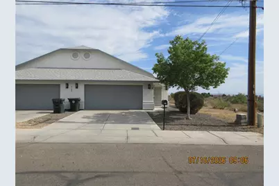969 Beverly #A, Kingman, AZ 86401 - Photo 1