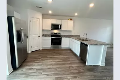 5681 S Desert Lakes Drive, Fort Mohave, AZ 86426 - Photo 7