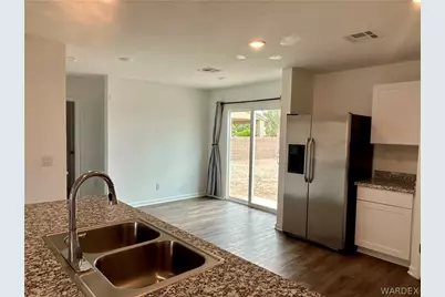 5681 S Desert Lakes Drive, Fort Mohave, AZ 86426 - Photo 9