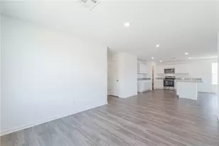 849 Hoffman Dr, Bullhead City, AZ 86429 - Photo 5