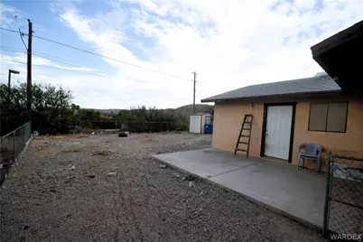 1821 Long Avenue, Bullhead City, AZ 86442 - Photo 13