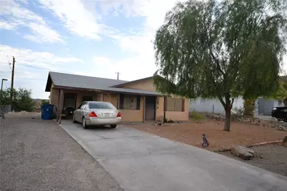 1821 Long Avenue, Bullhead City, AZ 86442 - Photo 3