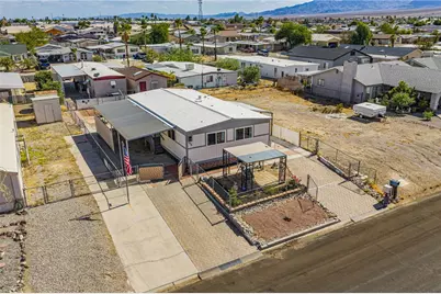 976 Holly Street, Bullhead City, AZ 86442 - Photo 47