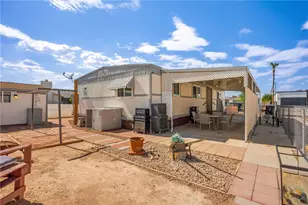 976 Holly St, Bullhead City, AZ 86442 - Photo 37