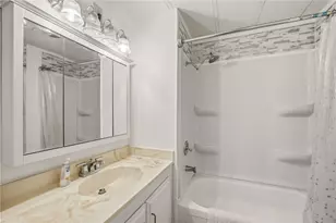 976 Holly St, Bullhead City, AZ 86442 - Photo 19