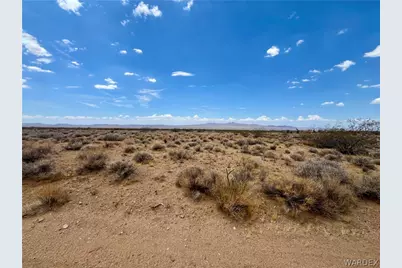326-06-062 Hill, Dolan Springs, AZ 86441 - Photo 11