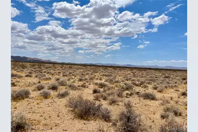 326-06-062 Hill, Dolan Springs, AZ 86441 - Photo 3