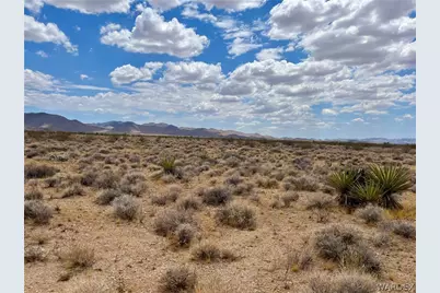 326-06-062 Hill, Dolan Springs, AZ 86441 - Photo 7