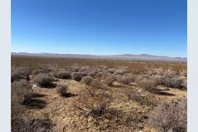 316-05-027 Longhorn Drive #26, Dolan Springs, AZ 86441 - Photo 13