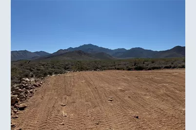 316-05-032 Longhorn Drive, Dolan Springs, AZ 86441 - Photo 13
