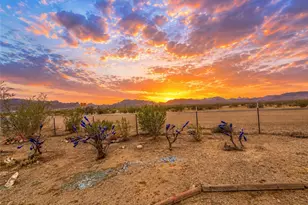 820 S Egar Rd, Golden Valley, AZ 86413 - Photo 35