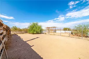 820 S Egar Rd, Golden Valley, AZ 86413 - Photo 43