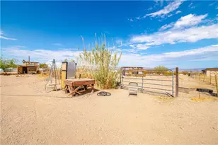 820 S Egar Rd, Golden Valley, AZ 86413 - Photo 55