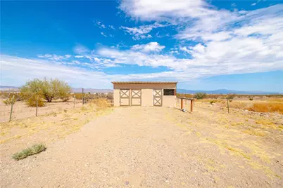 820 S Egar Road, Golden Valley, AZ 86413 - Photo 51