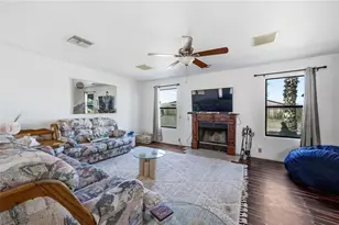 7094 W Jupiter Dr, Golden Valley, AZ 86413 - Photo 13