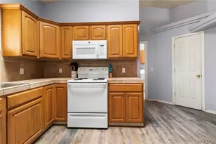 10010 N Concho Dr, Kingman, AZ 86401 - Photo 15