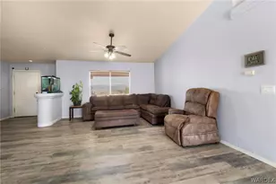 10010 N Concho Dr, Kingman, AZ 86401 - Photo 9