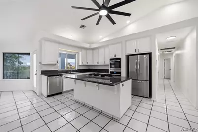 2555 Country Club Place, Bullhead City, AZ 86442 - Photo 9