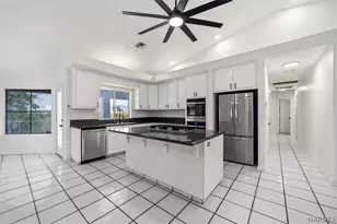 2555 Country Club Pl, Bullhead City, AZ 86442 - Photo 9