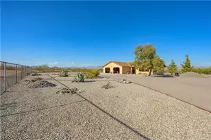 3596 N Emery Park Rd, Golden Valley, AZ 86413 - Photo 57