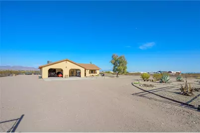 3596 N Emery Park Road, Golden Valley, AZ 86413 - Photo 51
