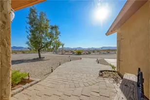 3596 N Emery Park Rd, Golden Valley, AZ 86413 - Photo 15