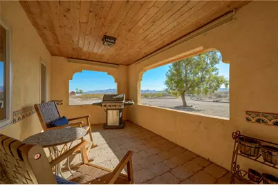 3596 N Emery Park Road, Golden Valley, AZ 86413 - Photo 11