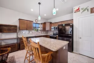 2215 Dollarhide Dr, Kingman, AZ 86409 - Photo 7