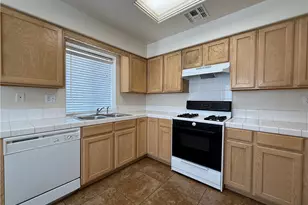 1605 E Rinaldi Way, Fort Mohave, AZ 86426 - Photo 5