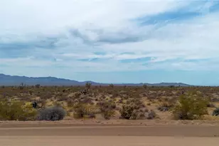 123-33-009 S Jesse James Rd, Yucca, AZ 86438 - Photo 1