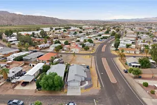 253 Willowood Ln, Bullhead City, AZ 86442 - Photo 45
