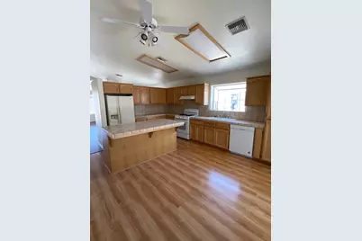 1372 Rubel Lane, Bullhead City, AZ 86442 - Photo 11