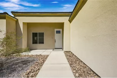 2215 Family Circle, Bullhead City, AZ 86442 - Photo 5