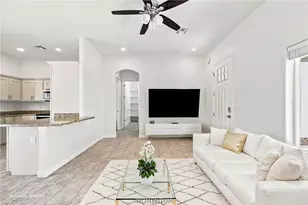 2215 Family Cir, Bullhead City, AZ 86442 - Photo 9