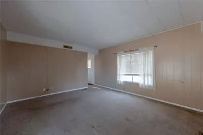 8135 S Evergreen Drive, Mohave Valley, AZ 86440 - Photo 7