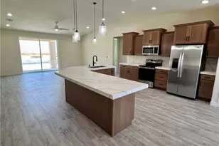 3414 Sharon Rd, Bullhead City, AZ 86429 - Photo 9