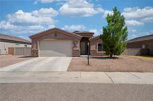 3705 E Angelina Dr, Kingman, AZ 86409 - Photo 1
