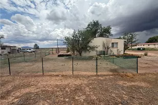 21425 I-40, Seligman, AZ 86337 - Photo 3