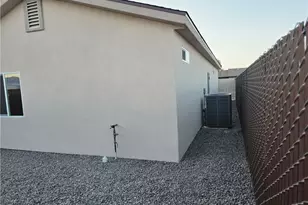 520 Harbor Dr, Bullhead City, AZ 86442 - Photo 25
