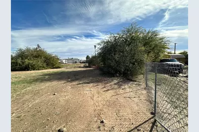 10272 Empire Place, Mohave Valley, AZ 86440 - Photo 7