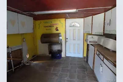 6975 W Cinch Drive, Dolan Springs, AZ 86441 - Photo 25