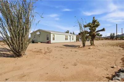 11109 S Alvis Road, Yucca, AZ 86438 - Photo 3