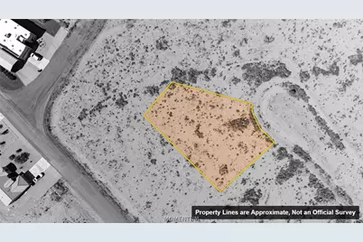 10415 Horseshoe Court, Kingman, AZ 86401 - Photo 1