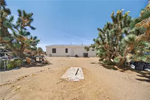 15710 S Kit Carson Rd, Yucca, AZ 86438 - Photo 29