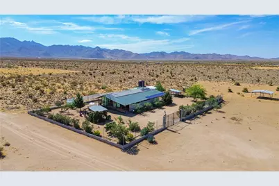 7610 6th Street, Dolan Springs, AZ 86441 - Photo 19
