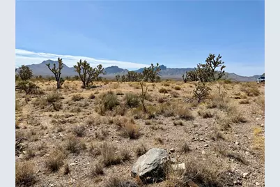 327-05-019 Merry, Dolan Springs, AZ 86441 - Photo 11