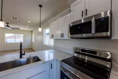 1785 Tejon Dr, Bullhead City, AZ 86442 - Photo 5